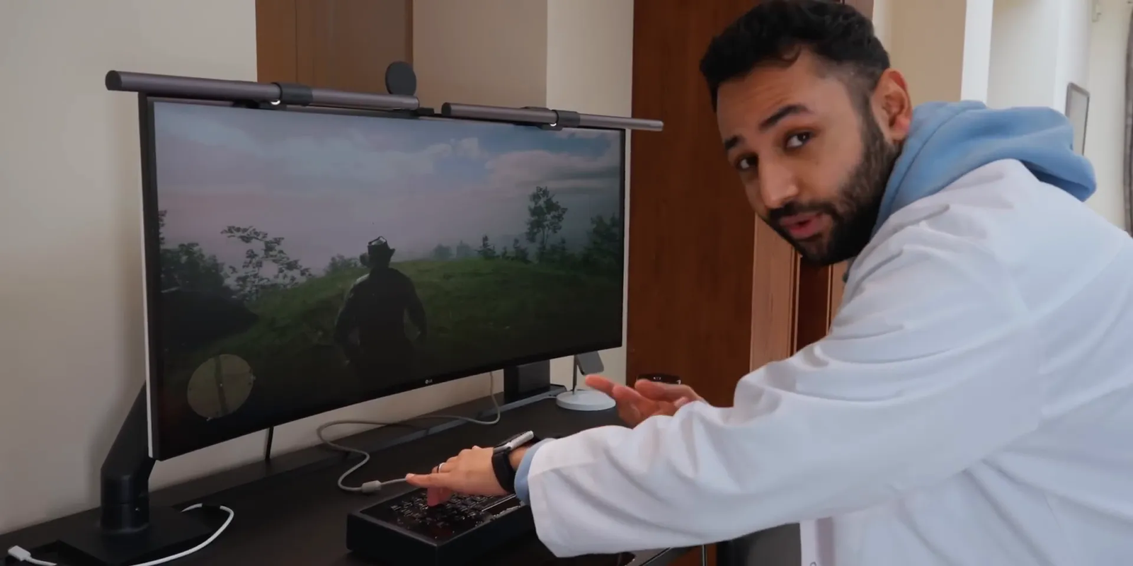 מקלדת עמידה