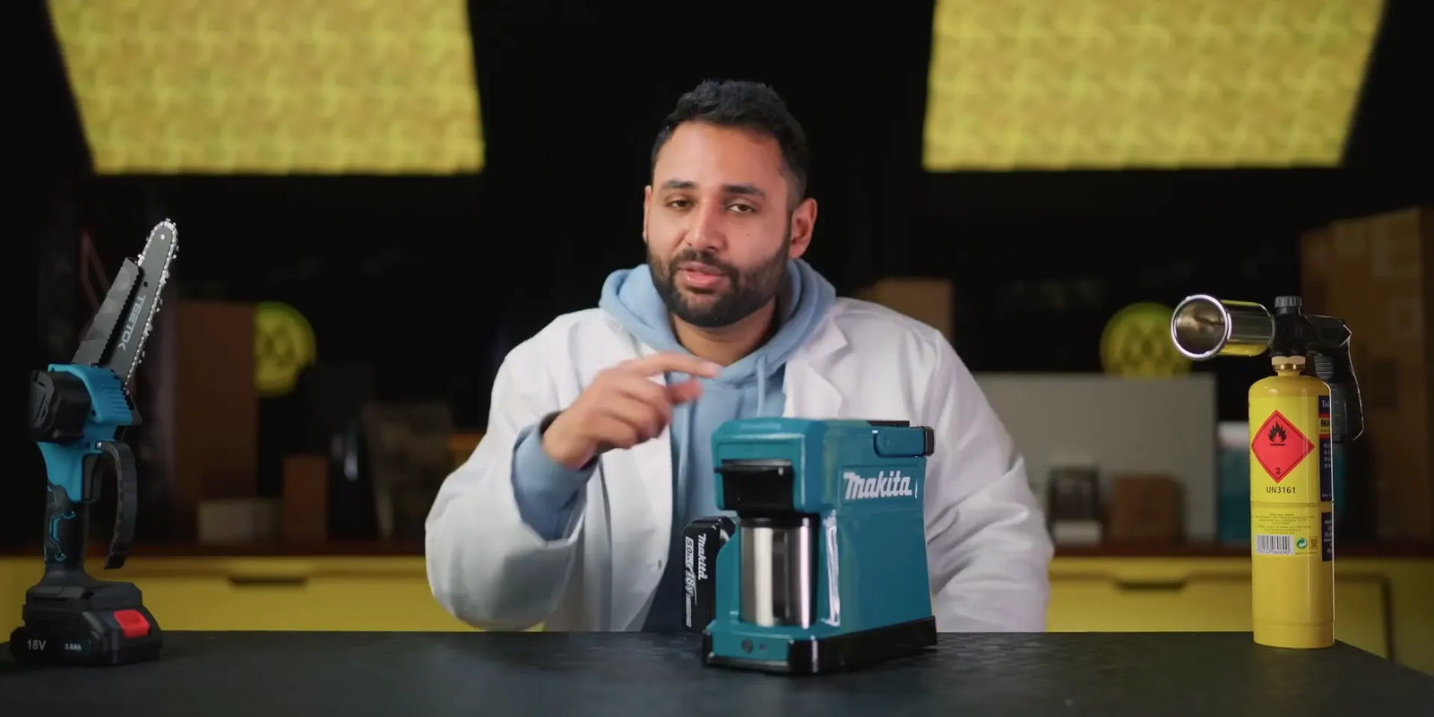 מכונת קפה עמידה